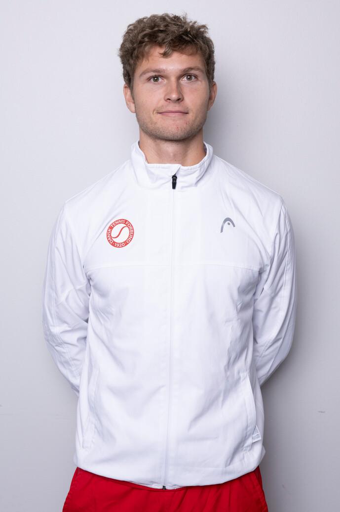 Headshot of August Holmgren