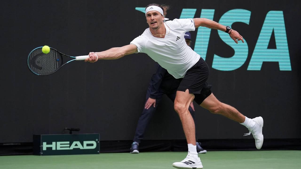 Highlights: Alexander Zverev (GER) v Dino Prizmic (CRO)